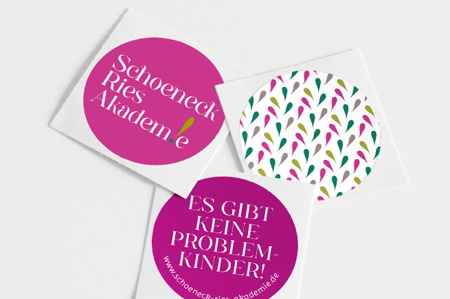 Branding, Aufkleber-Design